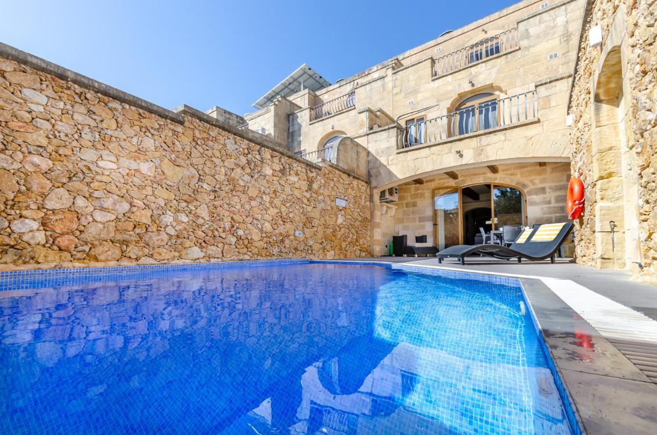 A Popular Pet Friendly Villa With A Pool, Gozo Шаара Екстер'єр фото
